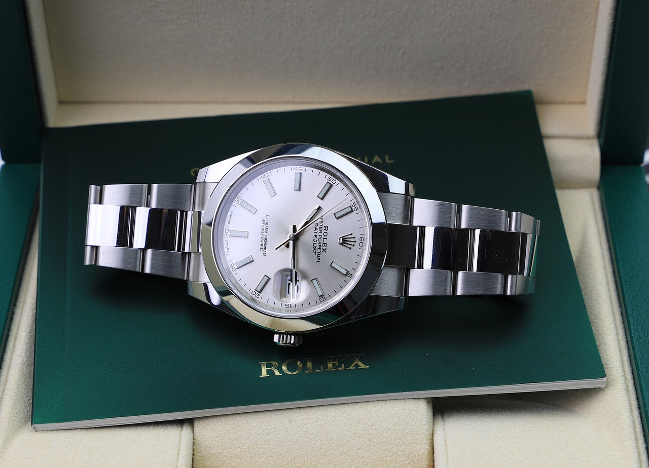 Montre Rolex d’occasion à moins de 4 000 euros : c’est chez Miller !