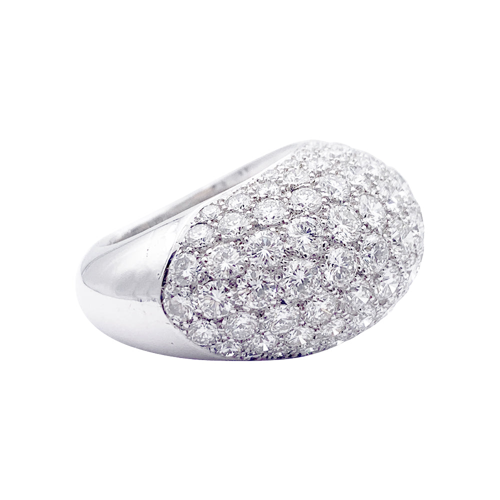 Bague dôme, or blanc, diamants. 2