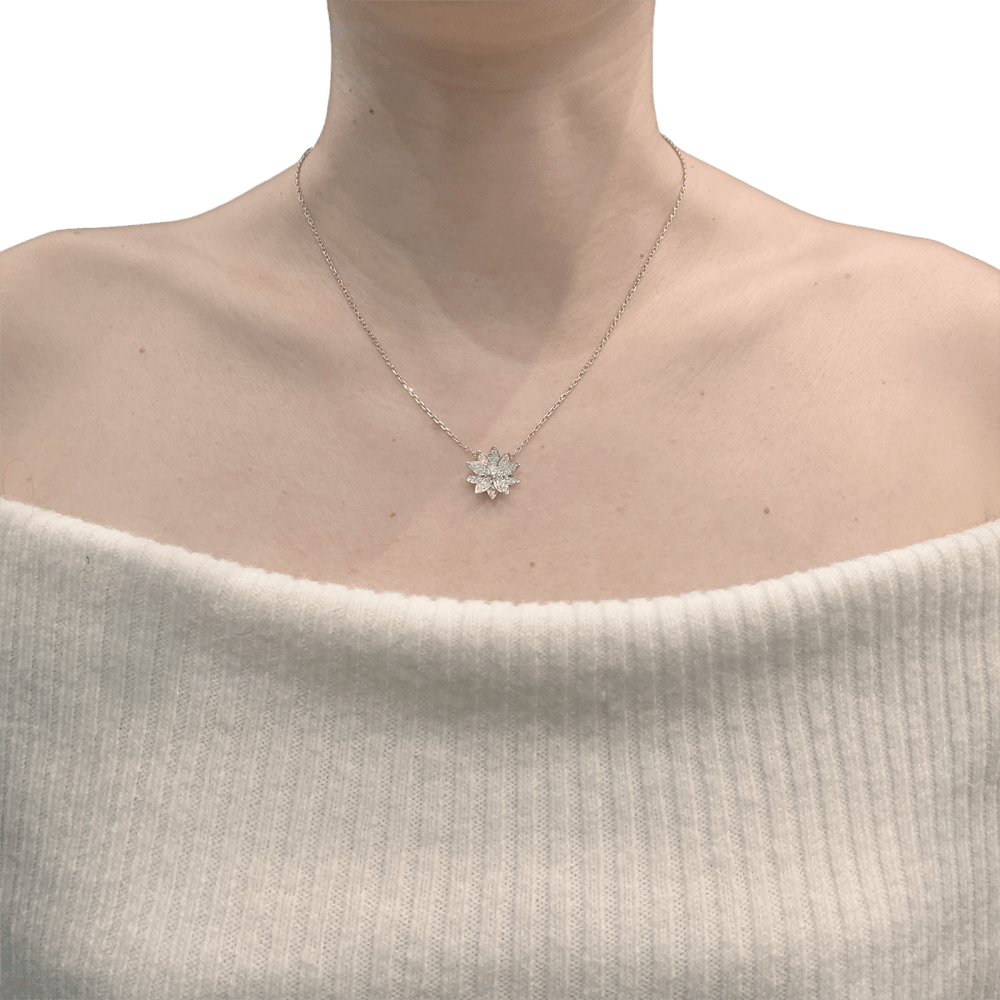 Pendentif Van Cleef & Arpels, "Lotus", or blanc et diamants. 5