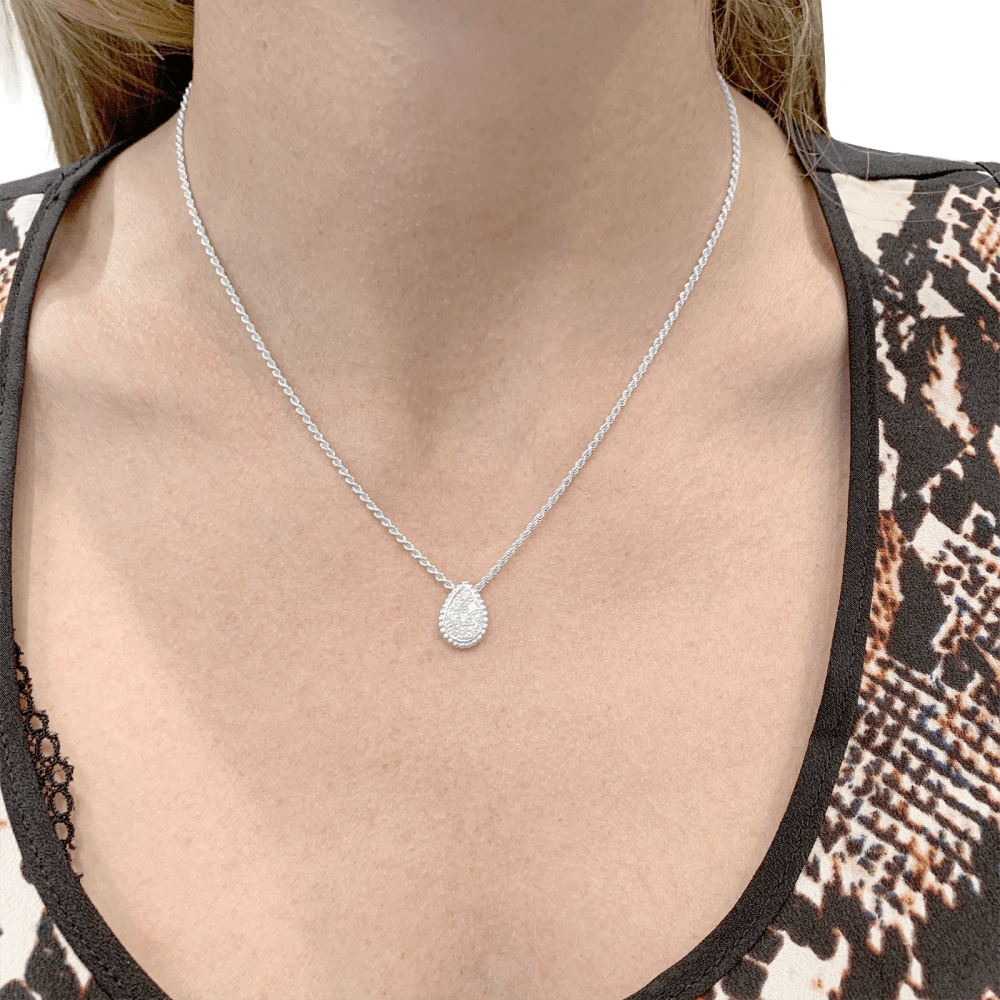Collier BOUCHERON, Serpent Bohème, or blanc et diamants. 5