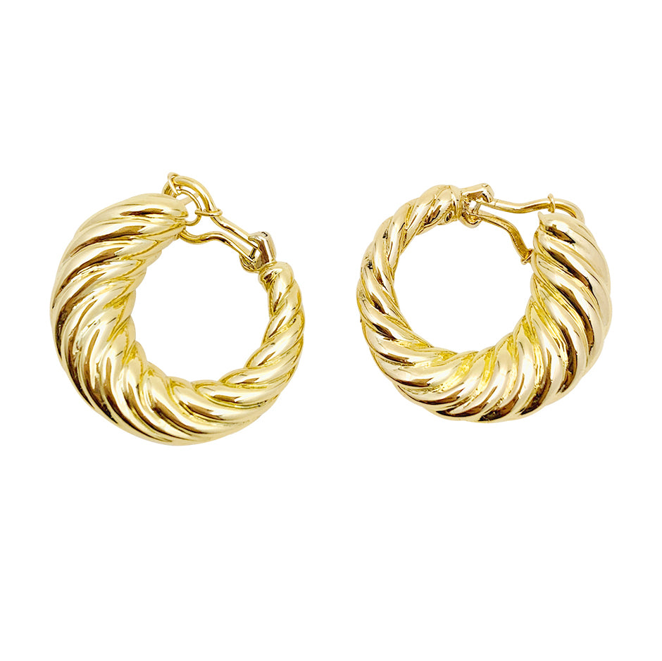 Boucles d'oreilles vintage, or jaune. 4