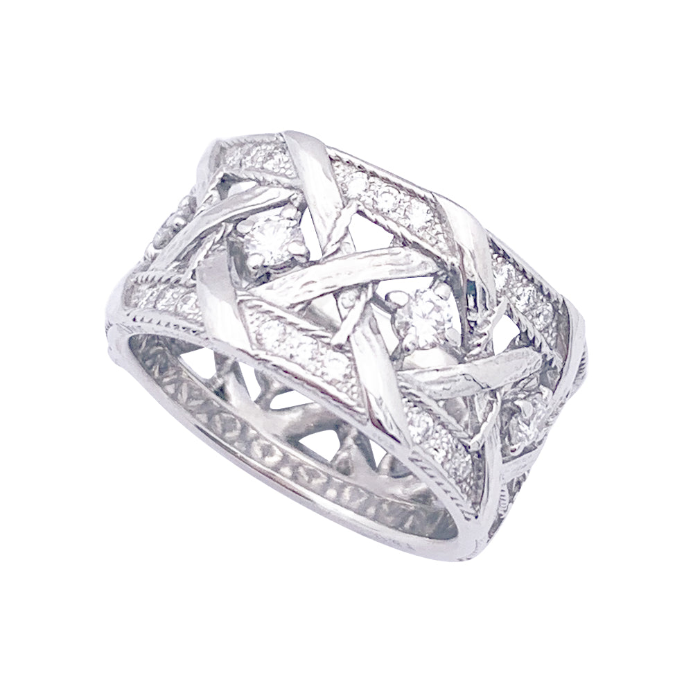 Bague Dior "My Dior", or blanc et diamants. 4