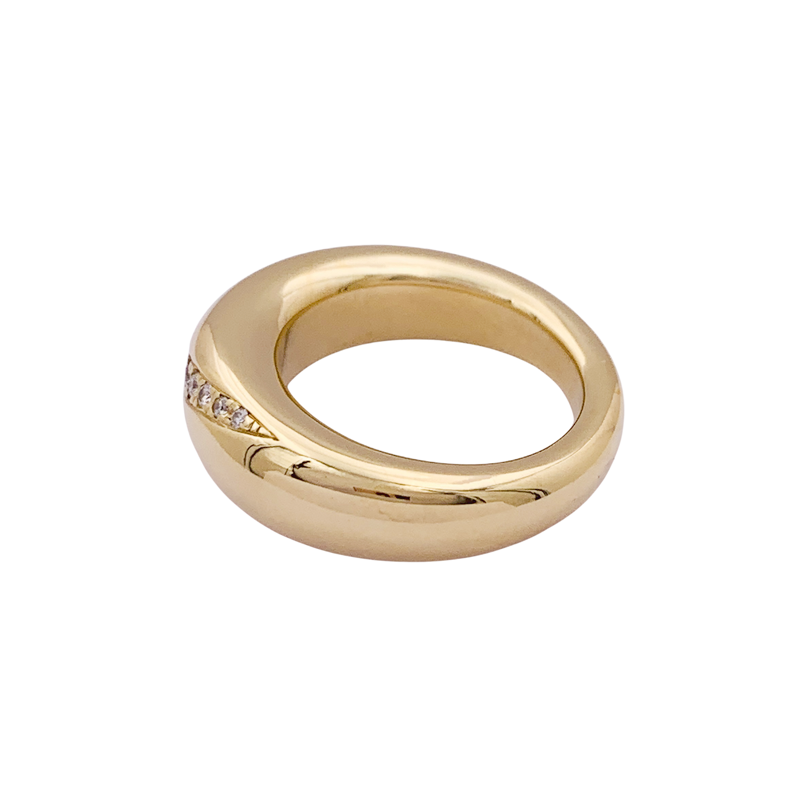 Bague Chaumet "Anneau" or jaune, diamants. 2
