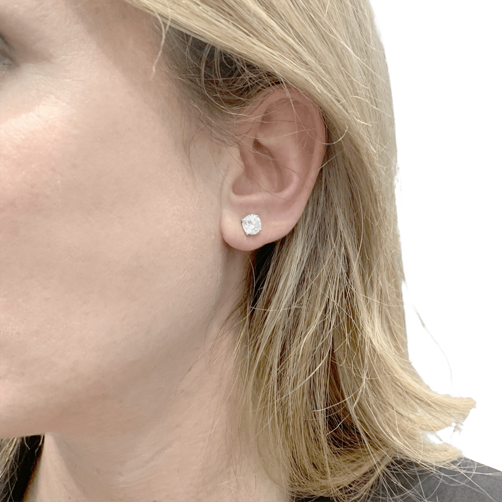 Boucles d'oreilles or blanc et diamants. 6