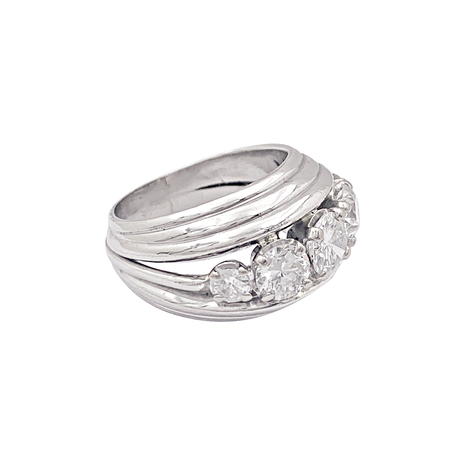 Bague platine, diamants. 5