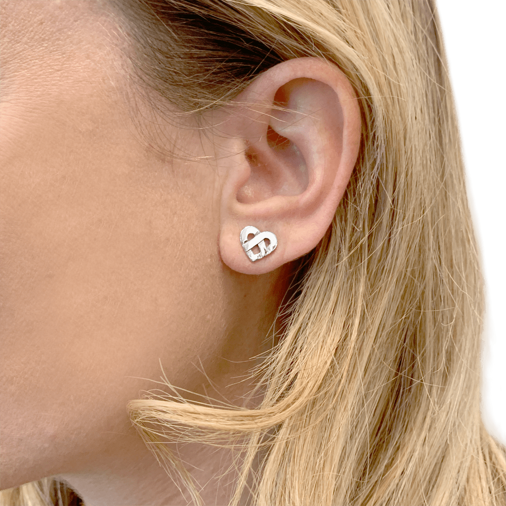 Boucles d'oreilles Poiray, "Coeur Entrelacé", or blanc. 6