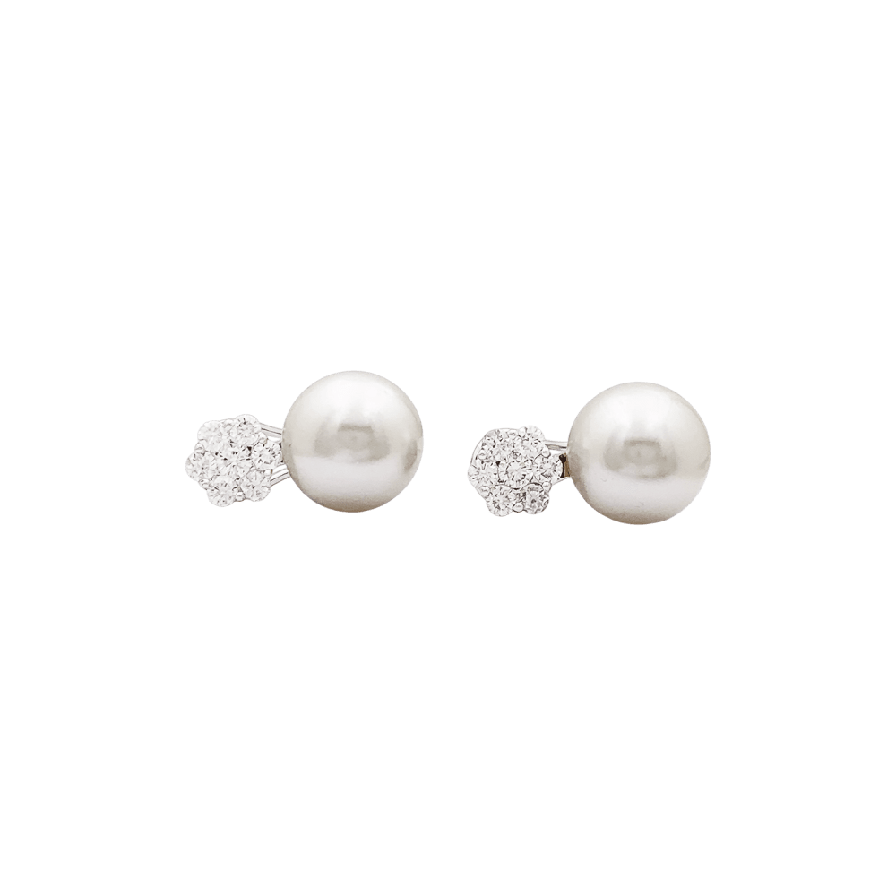 Boucles d'oreilles perles et diamants. 3