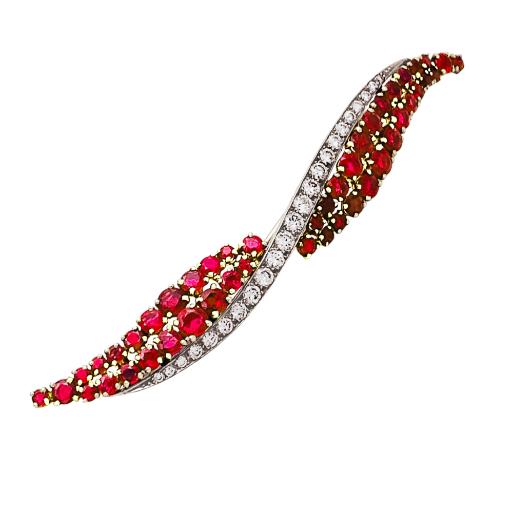 Broche barrette or jaune, platine, rubis et diamants. 2