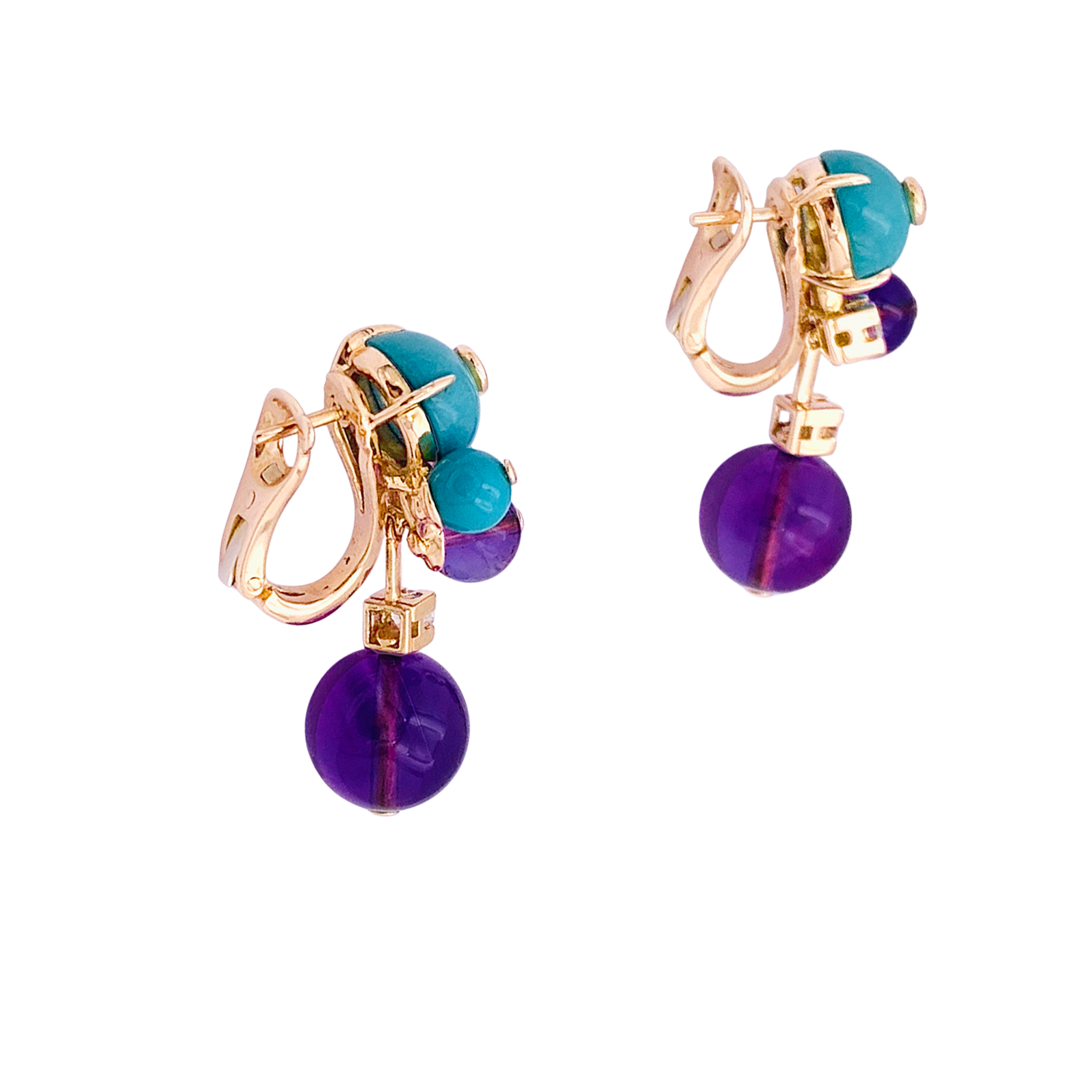 Boucles d'oreilles Cartier "Délices de Goa" en or rose, améthystes, diamants et turquoises. 3