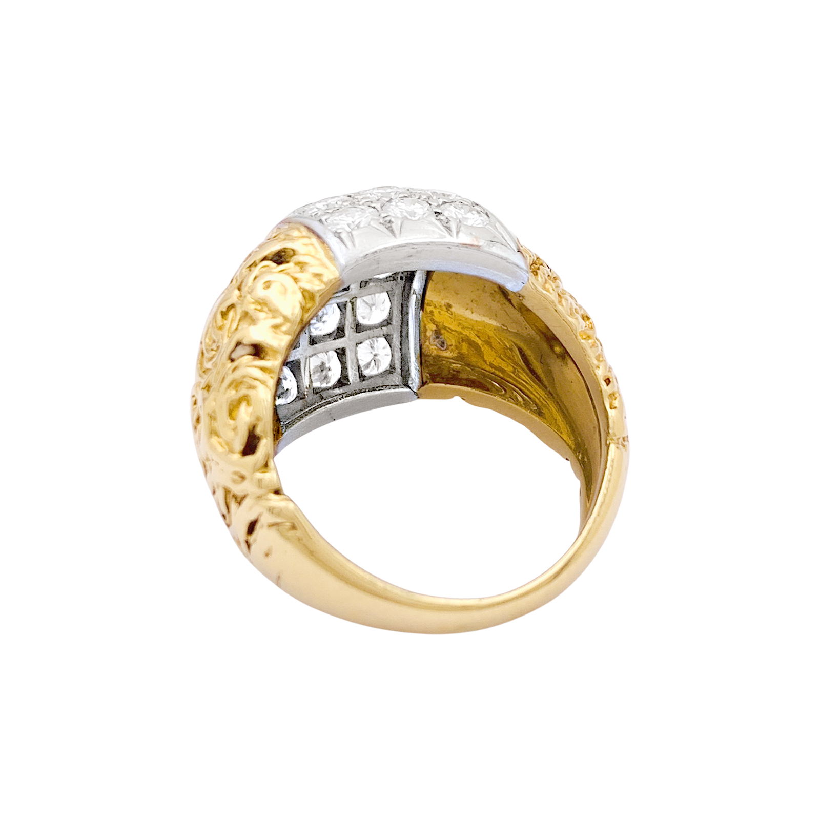 Bague deux tons d'or et diamants. 3