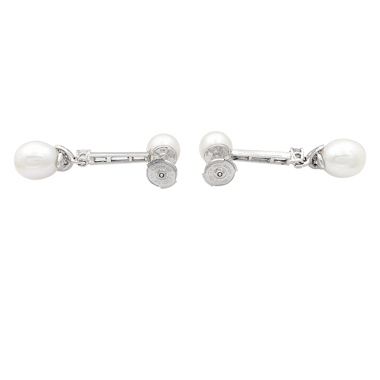 Boucles d'oreilles perles, diamants, platine, or blanc. 3