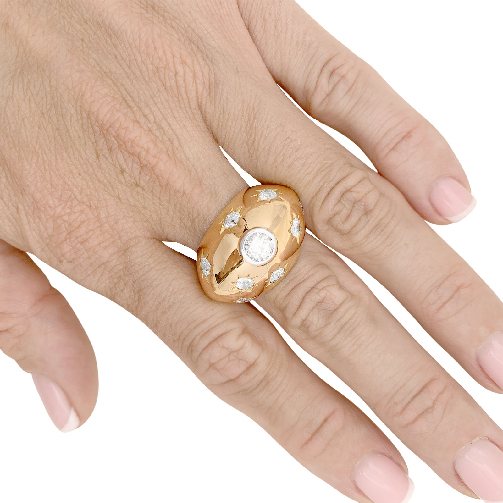 Bague bombée or rose et diamants. 6