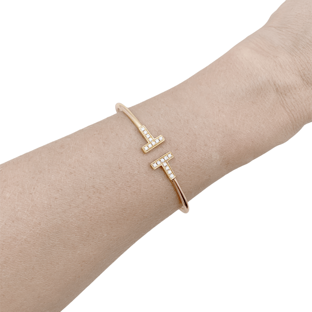 Bracelet Tiffany & Co, "Wire Tiffany T", or rose et diamants. 6