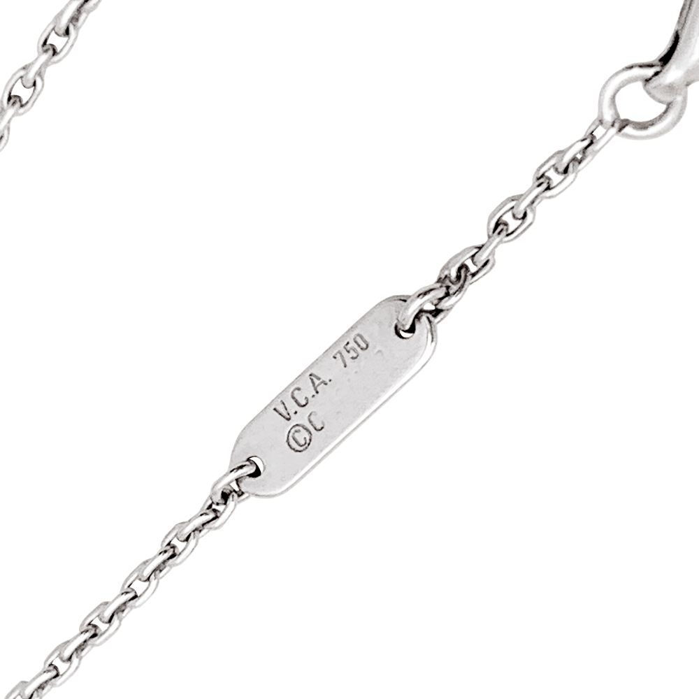 Collier Van Cleef & Arpels, "Trefle", or blanc et diamants. 6