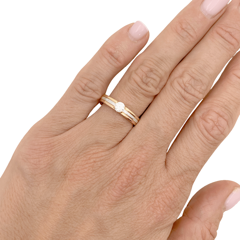 Bague Cartier, "Vendôme Louis Cartier", trois ors, diamant. 5