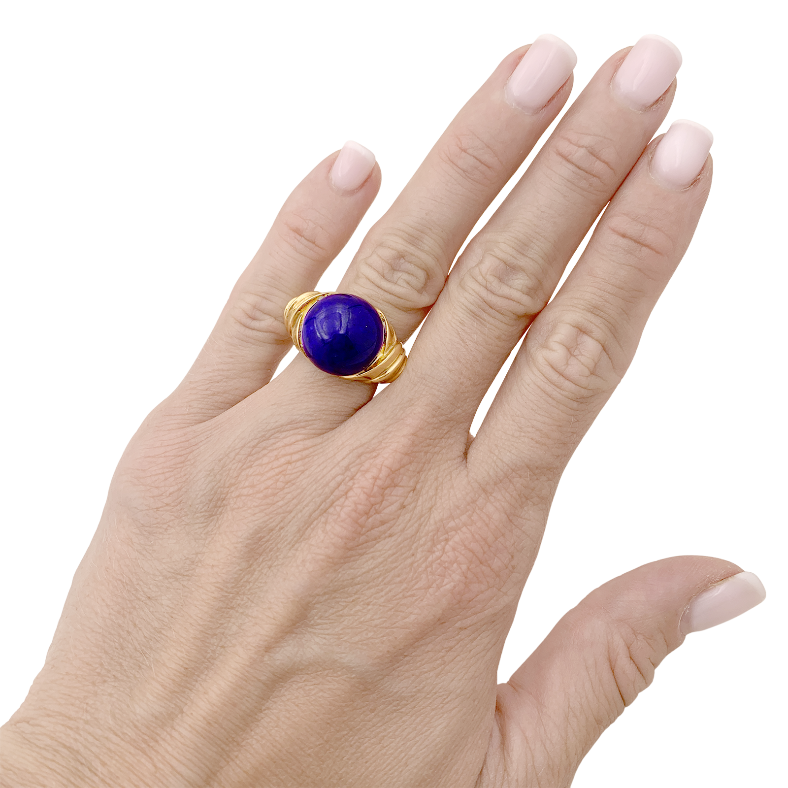 Bague or jaune et cabochon de lapis-lazuli. 5