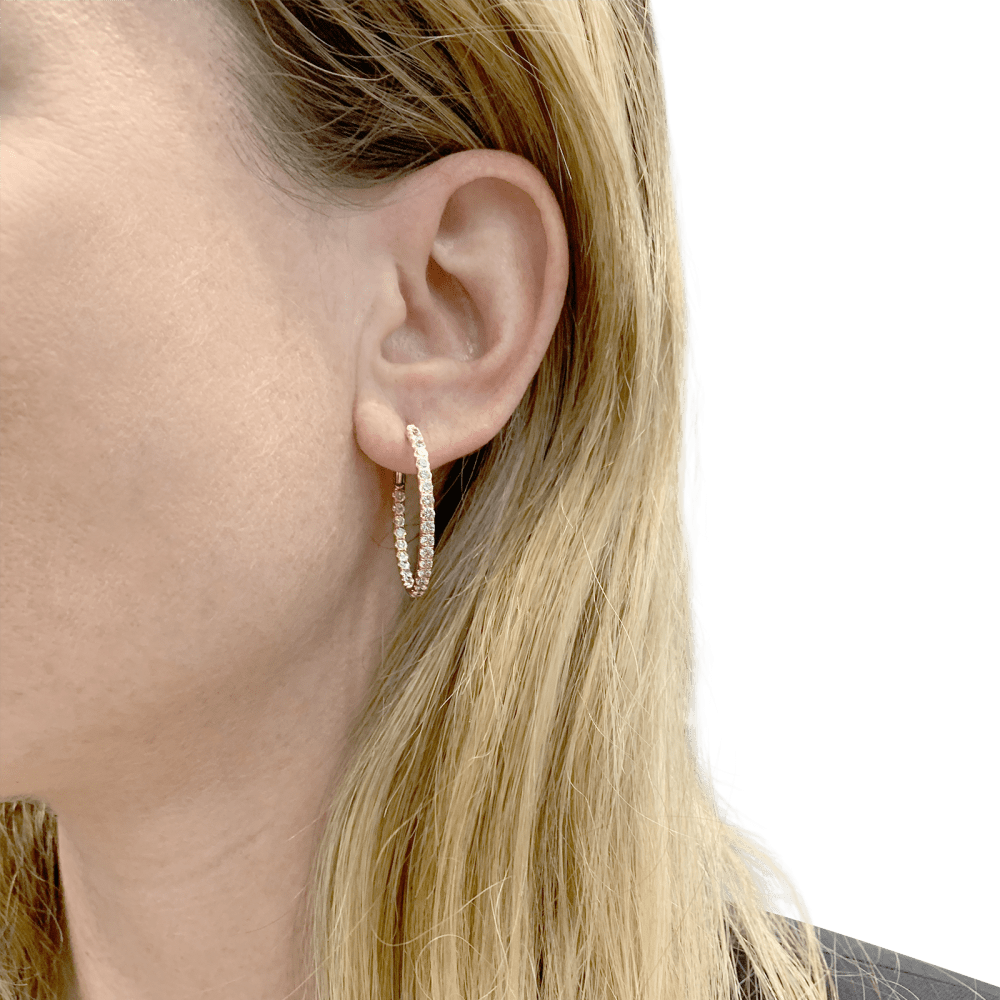 Boucles d'oreilles créoles, or rose et diamants. 7