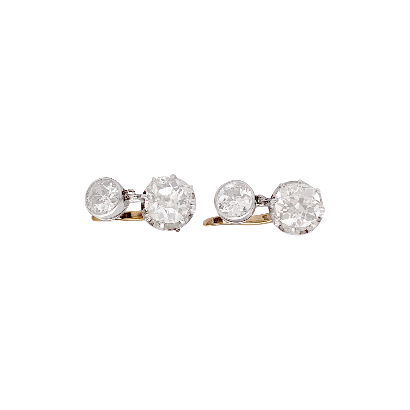 Dormeuses en or rose, platine et diamants taille ancienne 2