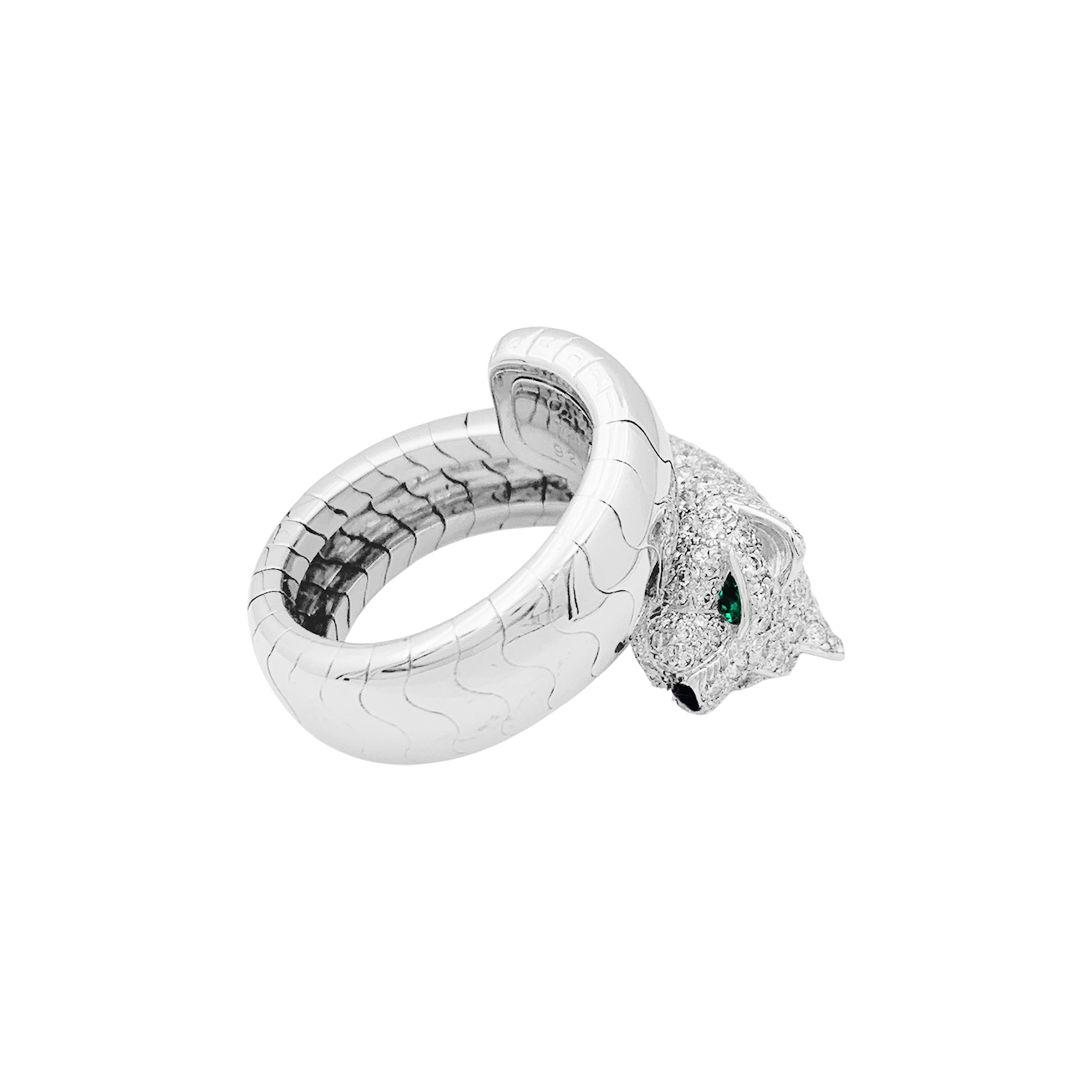 Bague CARTIER, "Lakarda", or blanc, diamants. 4