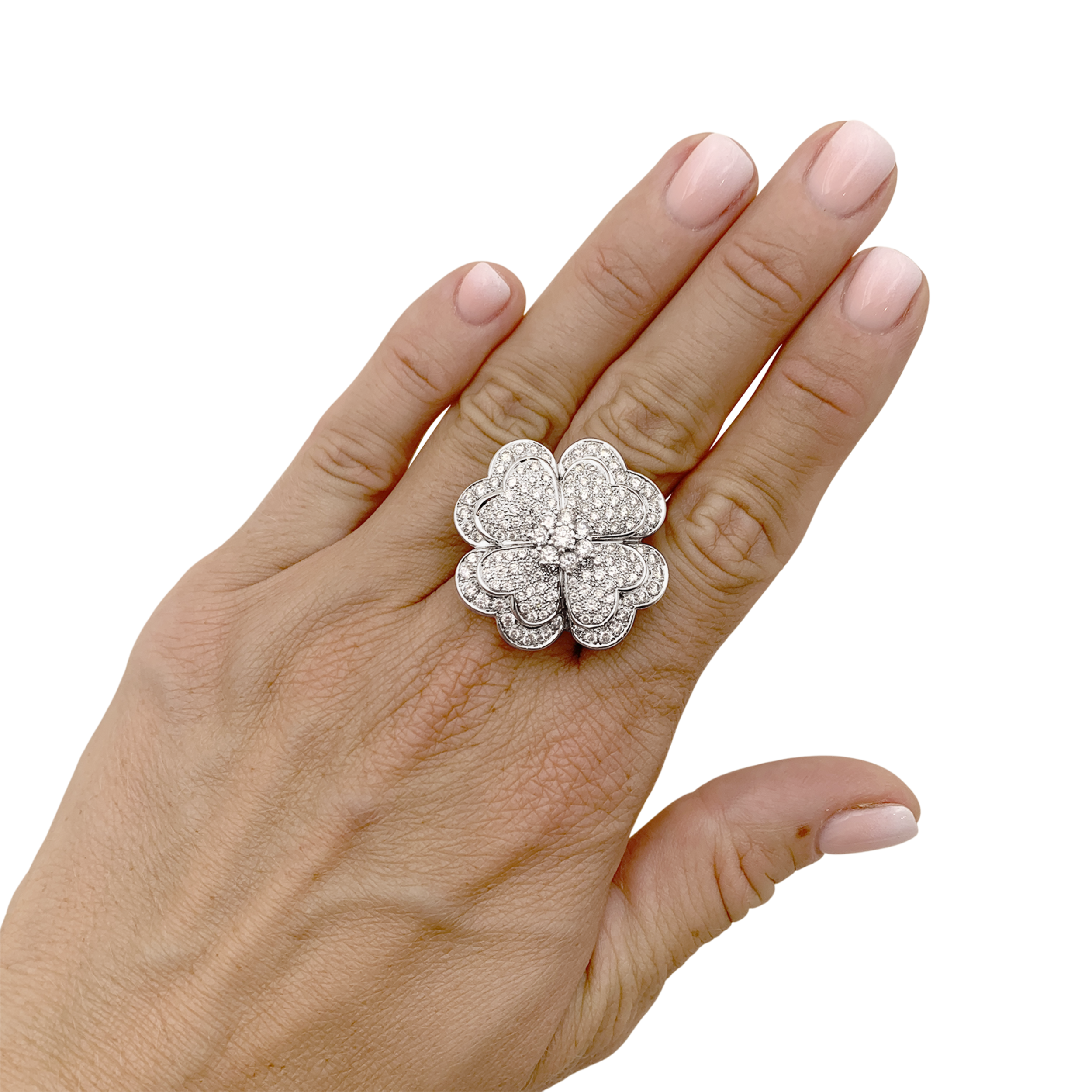 Bague « Trèfle », or blanc, diamants. 6