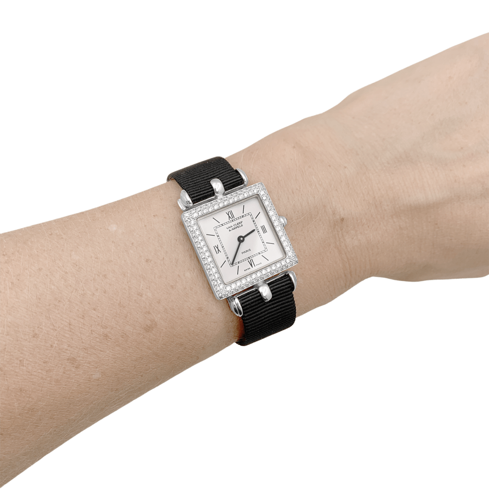 Montre Van Cleef & Arpels, "Classique Arpels" en or blanc, diamants. 6