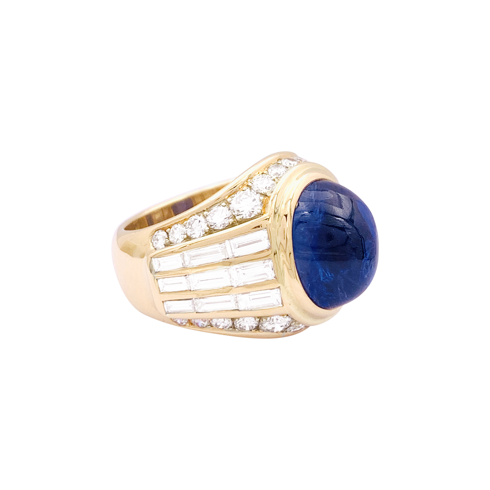 Bague or sertie d'un saphir cabochon non chauffé, 12,32 carats. 2