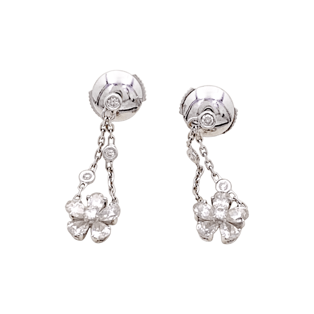 Boucles d'oreilles Messika , "Spring" or blanc, diamants. 4