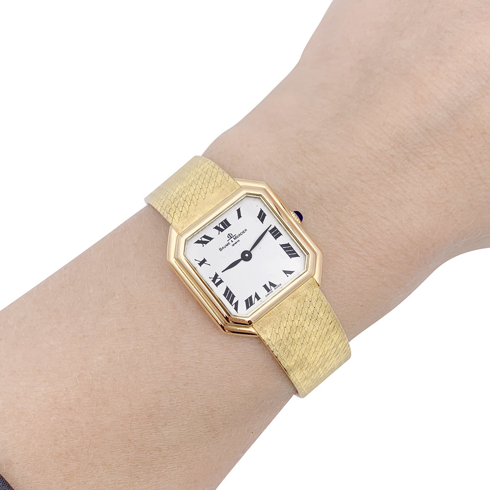 Montre vintage Baume & Mercier, or jaune. 6
