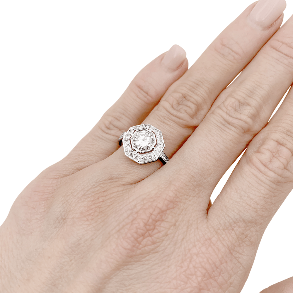 Bague ancienne platine et diamants. 6