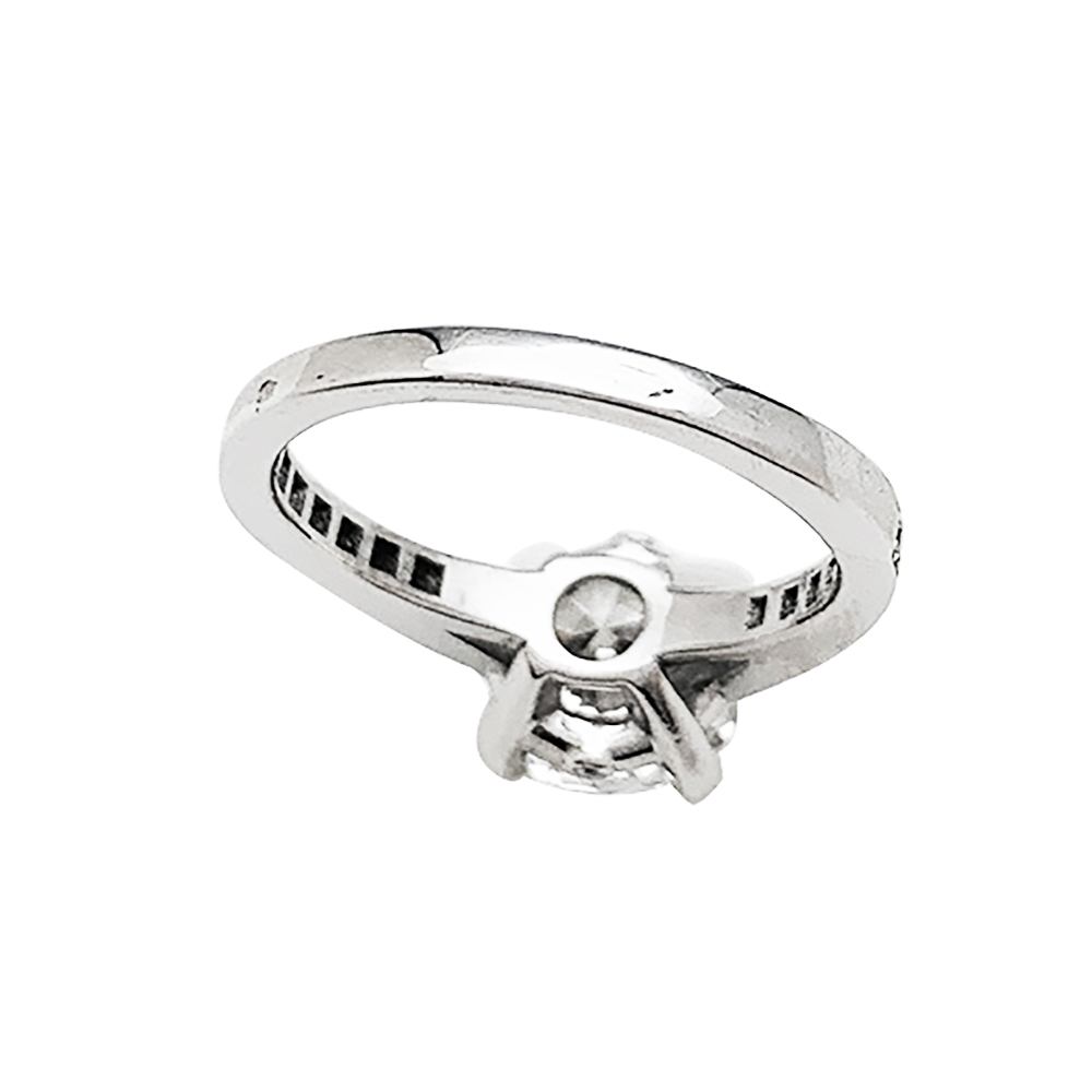 Bague platine avec diamant de 2,02 carats - Certificat HRD 1