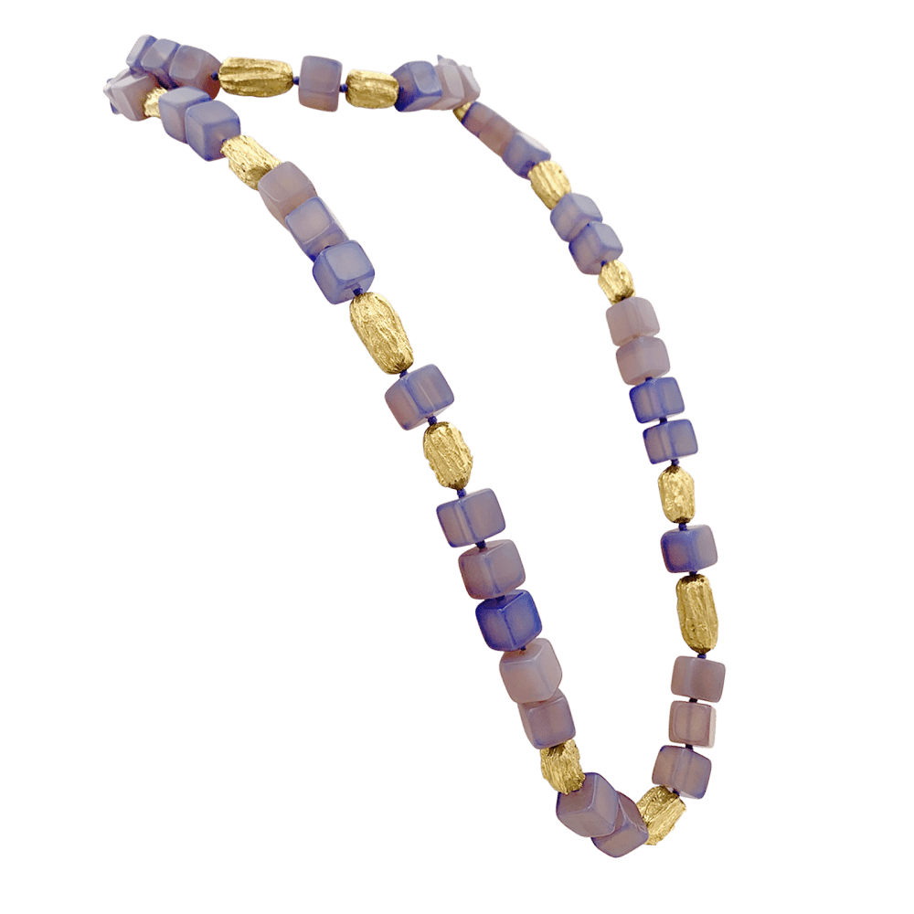 Sautoir cubes de calcédoine et motifs en or jaune. 2