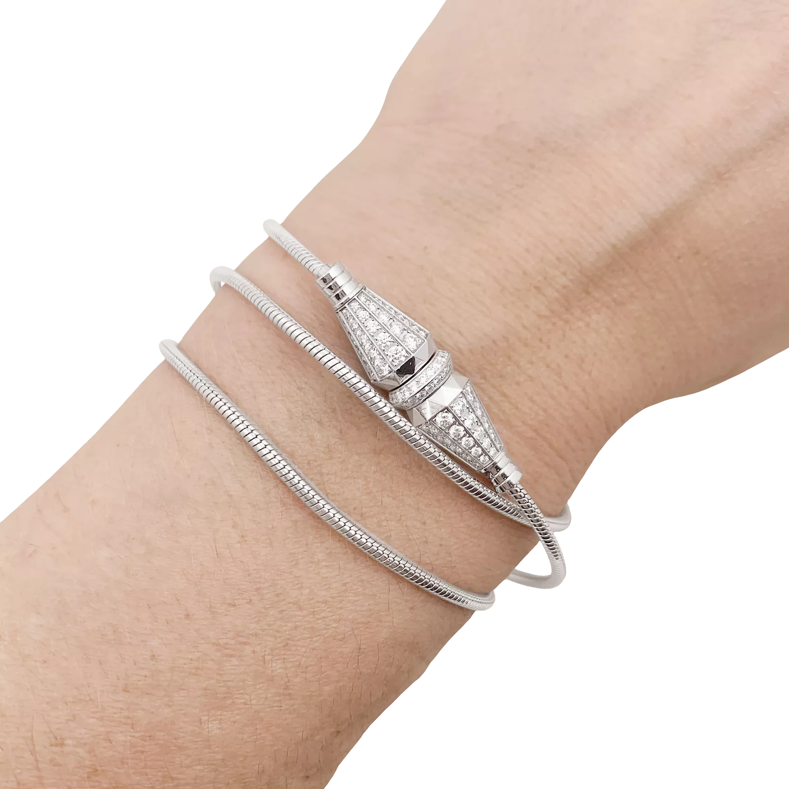 Bracelet Boucheron "Jack de Boucheron" or blanc, diamants. 8
