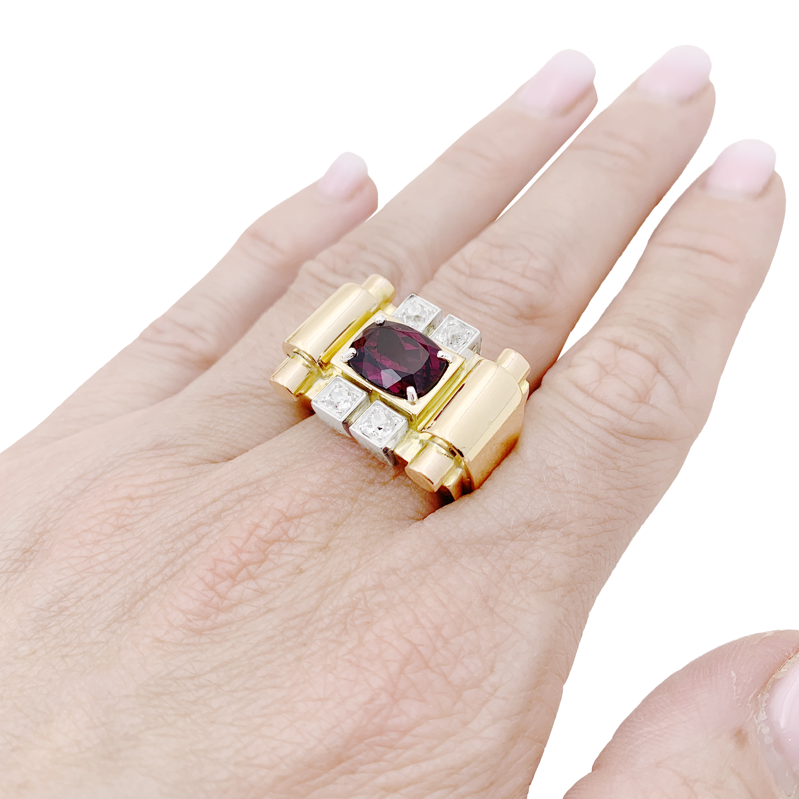 Bague "tank", deux tons d'or, grenat et diamants. 6