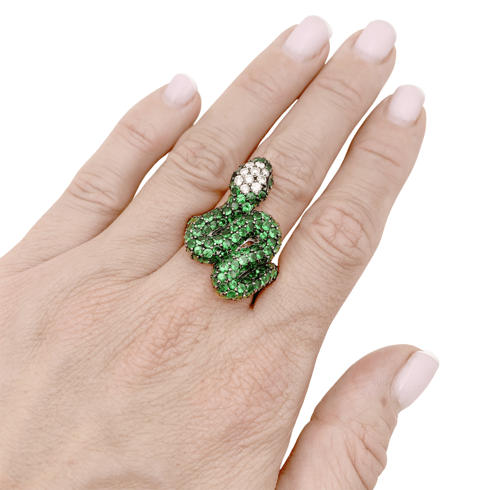 Bague Serpent, or blanc, or noirci, tsavorites et diamants. 7