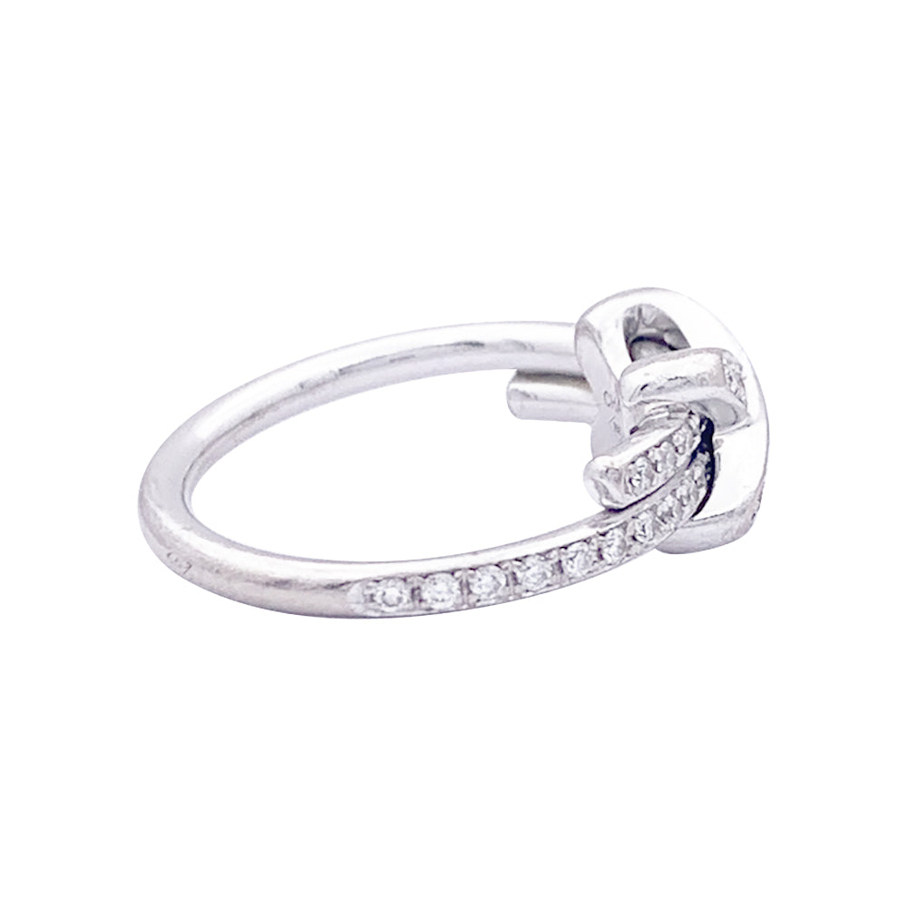 Bague Chaumet "Jeux de Liens" or blanc, diamants. 2