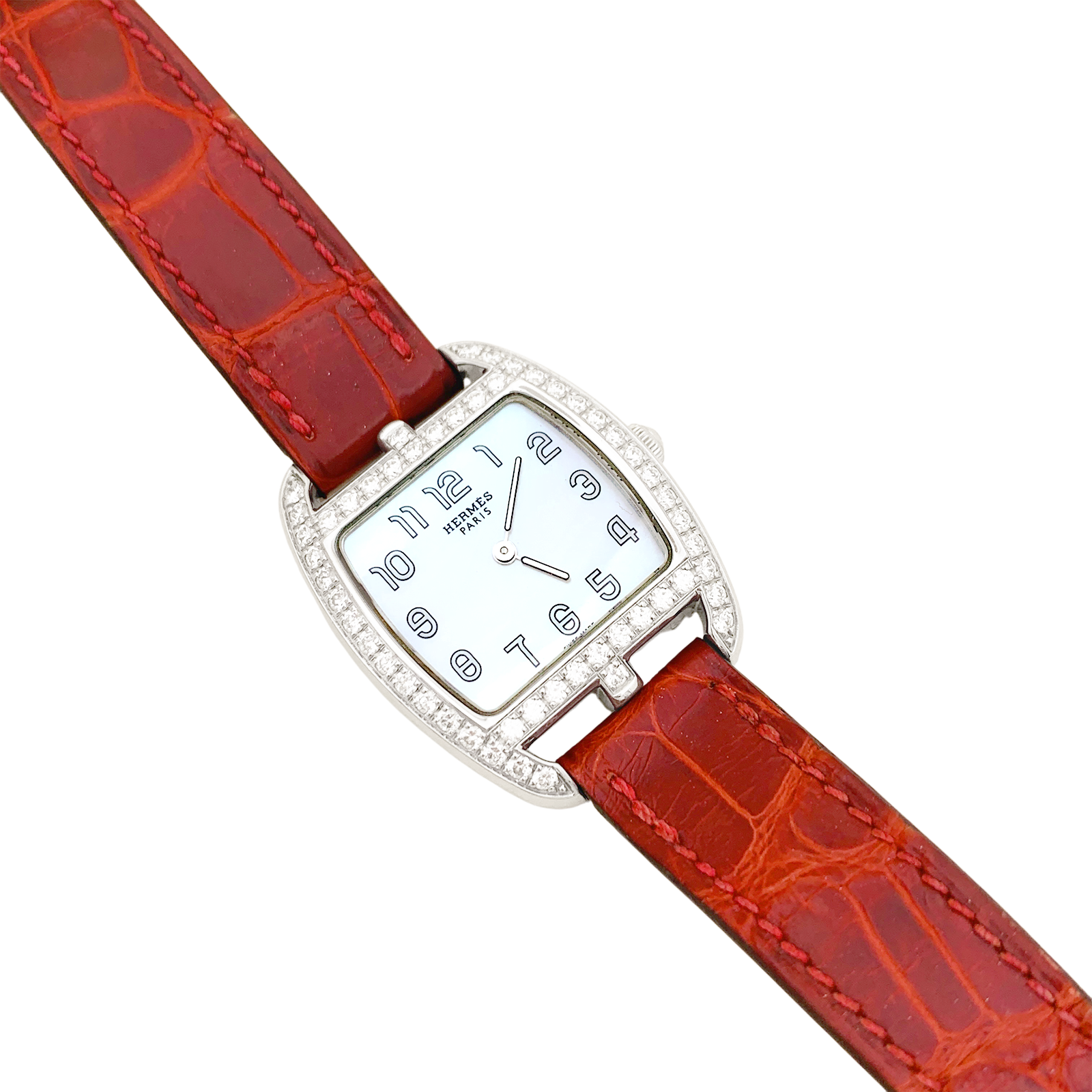 Montre Hermès modèle "Cape Cod Tonneau" en acier et diamants sur cuir. 2