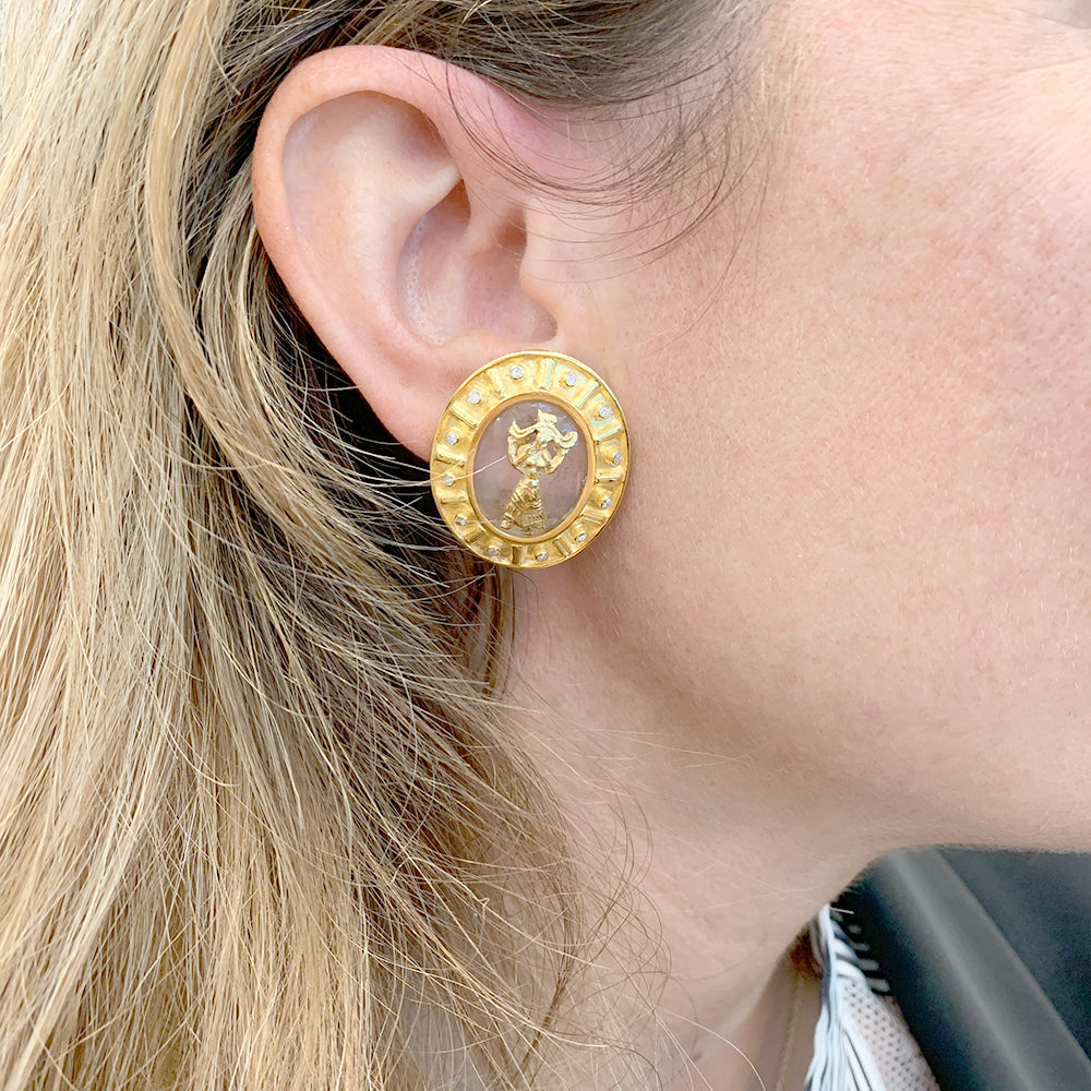 Boucles d'oreilles Lalaounis, "Bouclier d'Achilles", or jaune, cristal de roche. 7