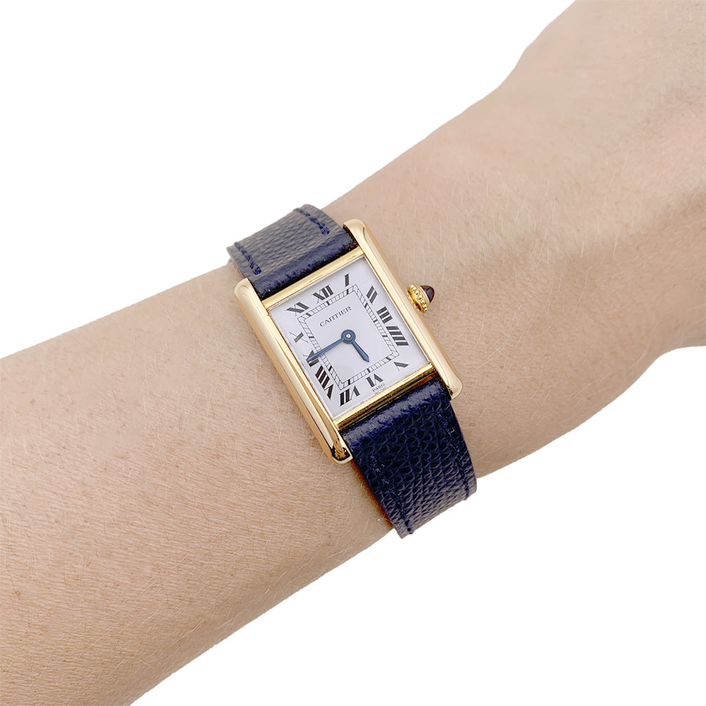 Montre Cartier, "Tank Louis Cartier", or jaune. 7