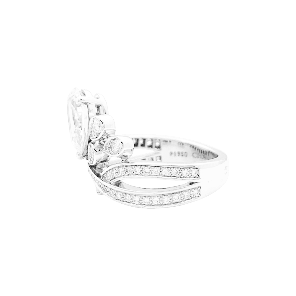 Bague Chaumet, "Joséphine Aigrette Impériale", platine et diamants. 2