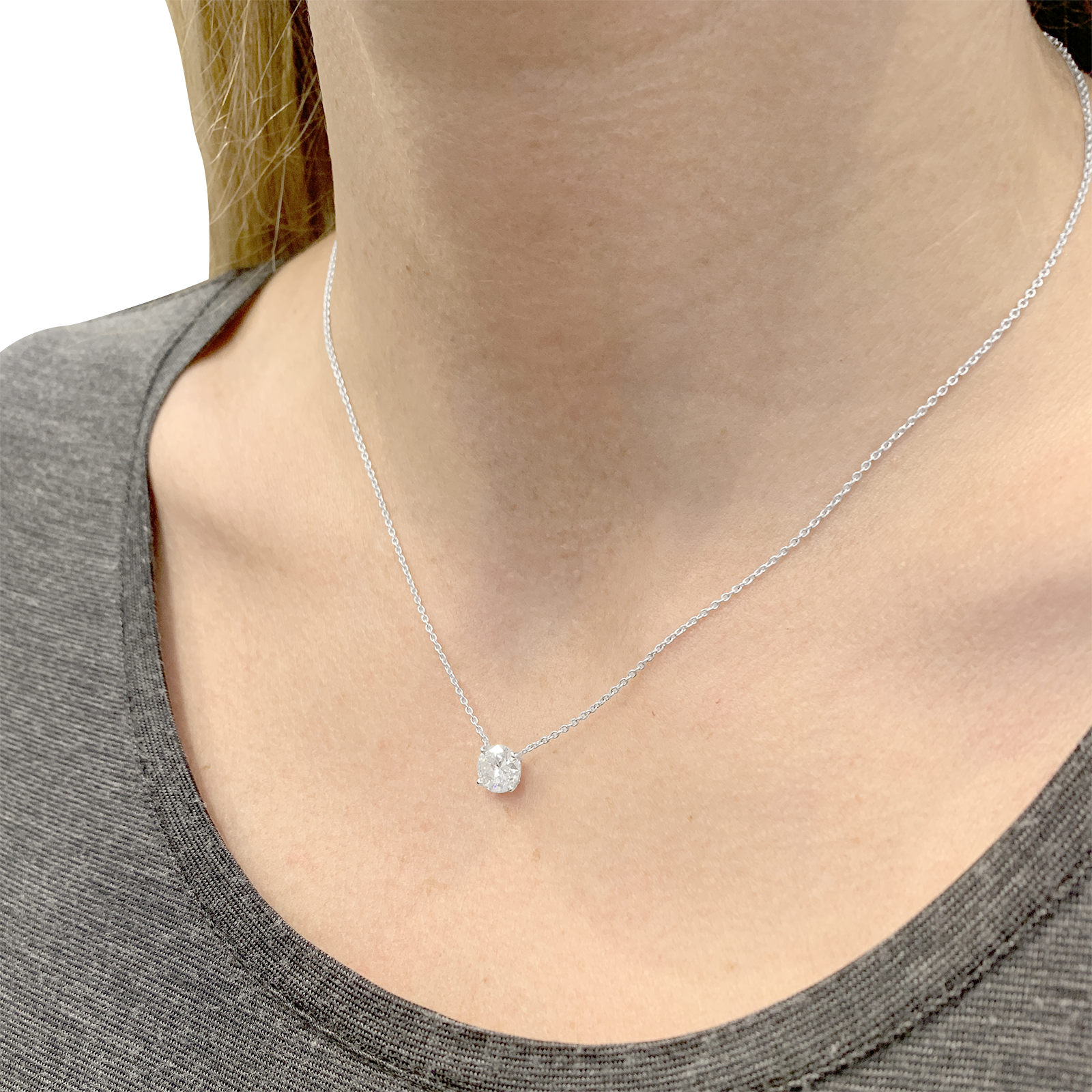 Collier solitaire diamant. 4
