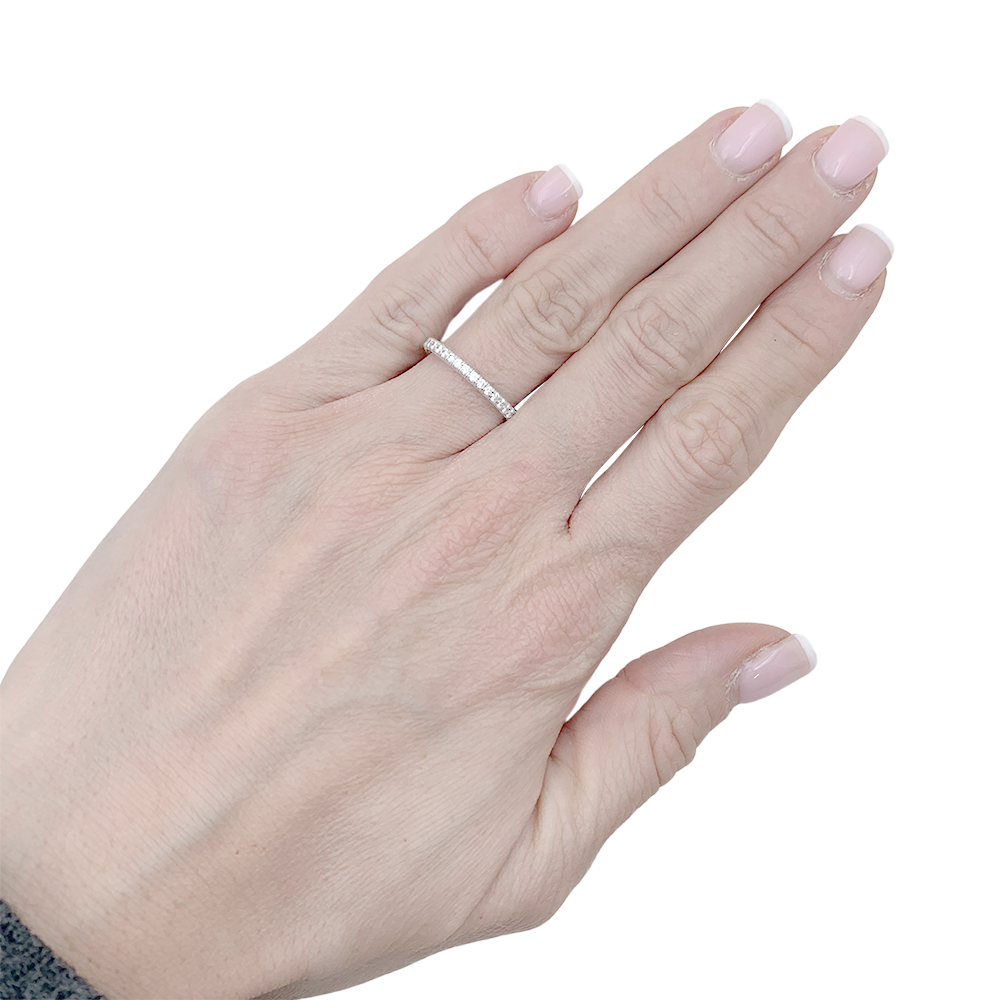 Alliance Cartier, "Etincelle", or blanc, diamants. 1