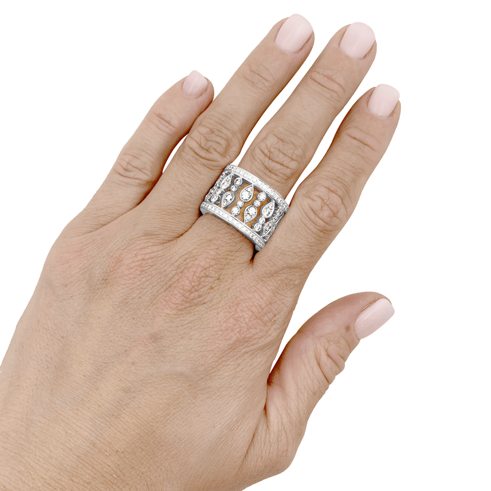 Bague Chopard, "Haute Joaillerie" or blanc et diamants. 5