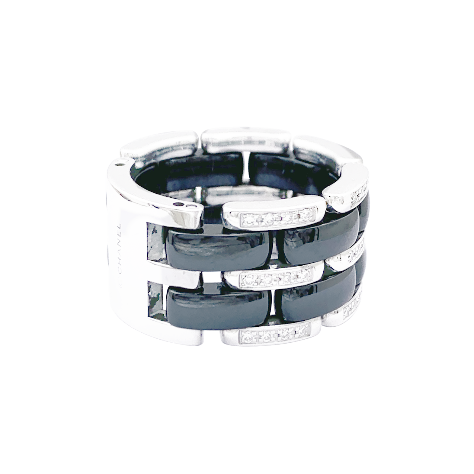 Bague Chanel,"Ultra", en or blanc, céramique noire et diamants. 1