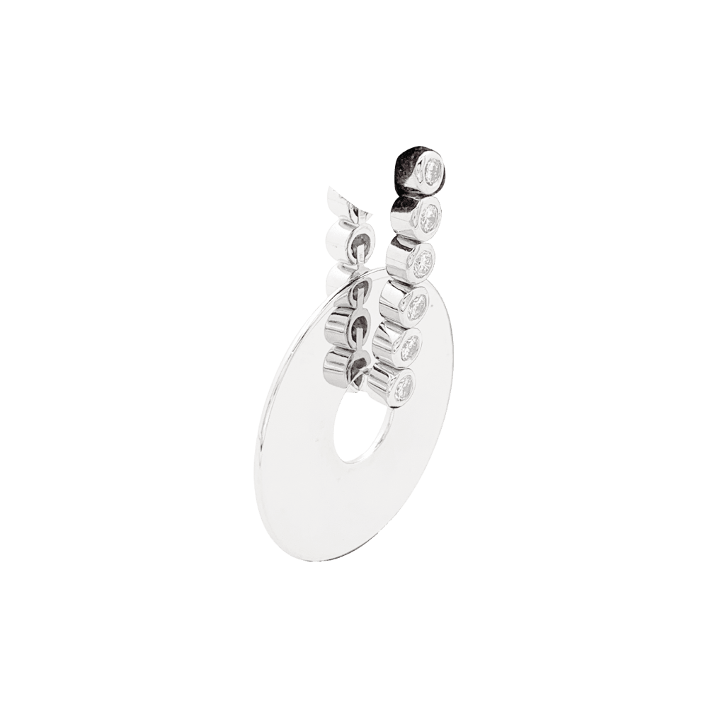 Boucles d'oreilles CHAUMET, "Boréal", en or blanc 750/000 et diamants. 3