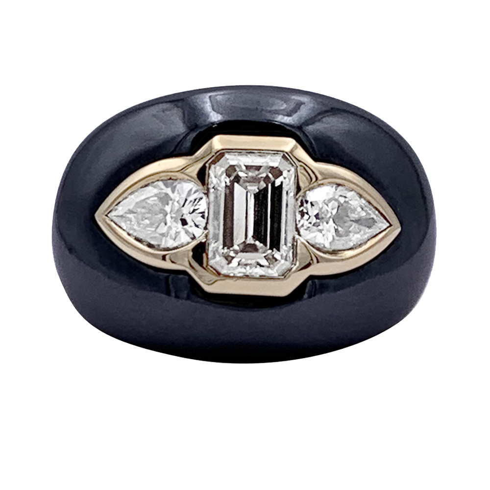 Bague Bulgari, or jaune, hématite, diamants.