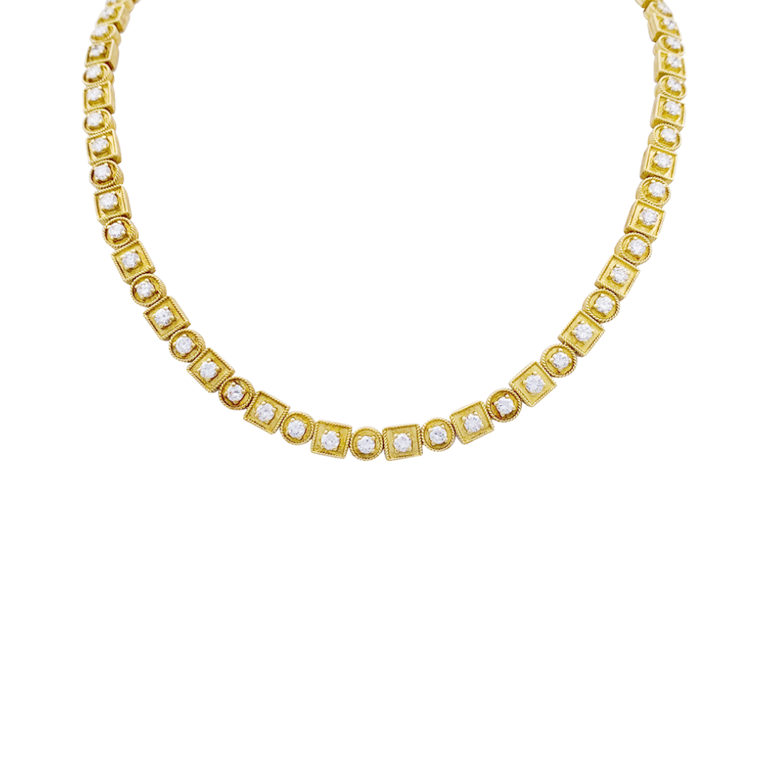Collar Lalaounis “Bizantino”, oro amarillo y diamantes.