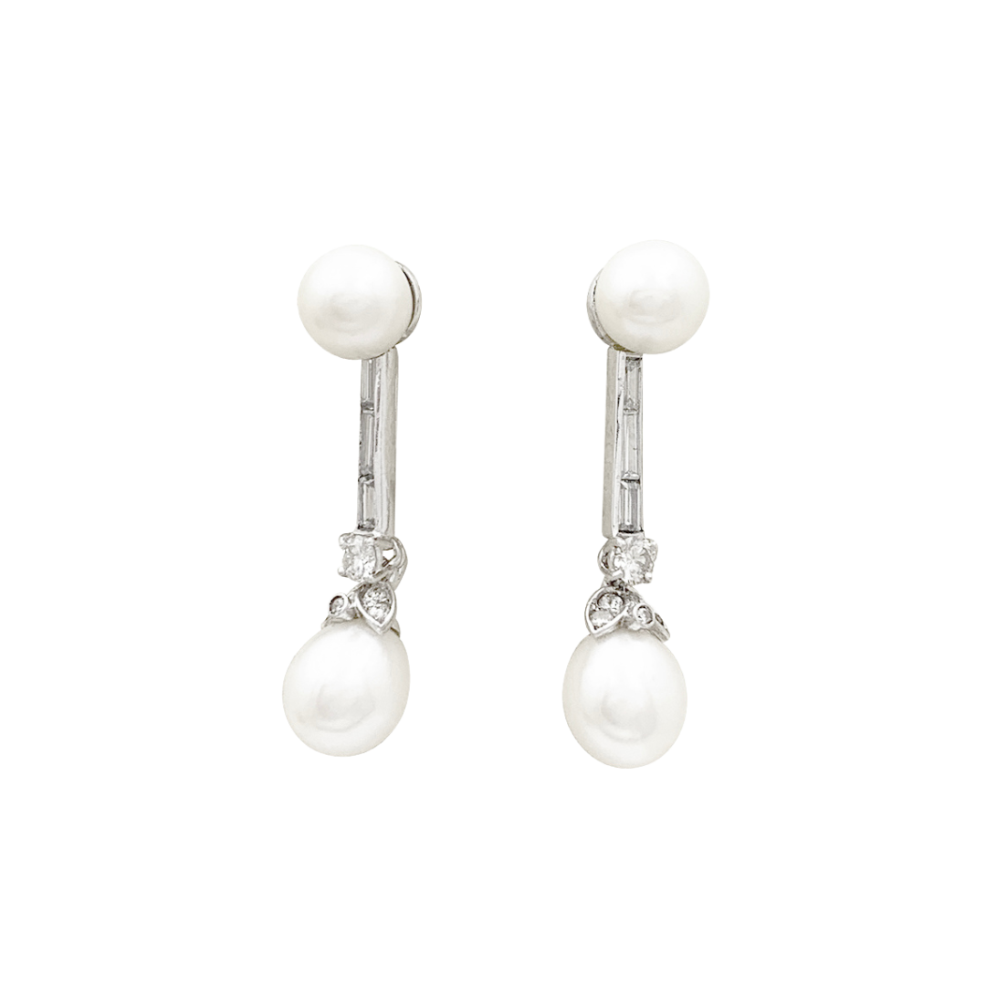 Pendientes de perla, diamante, platino y oro blanco.