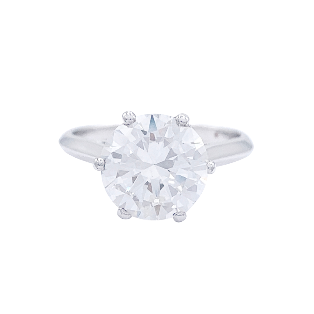 Solitario de platino, oro blanco, diamante de 2,30 ct.