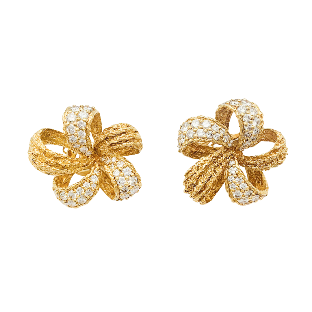 Large flower earrings in yellow gold and diamonds - Main Image