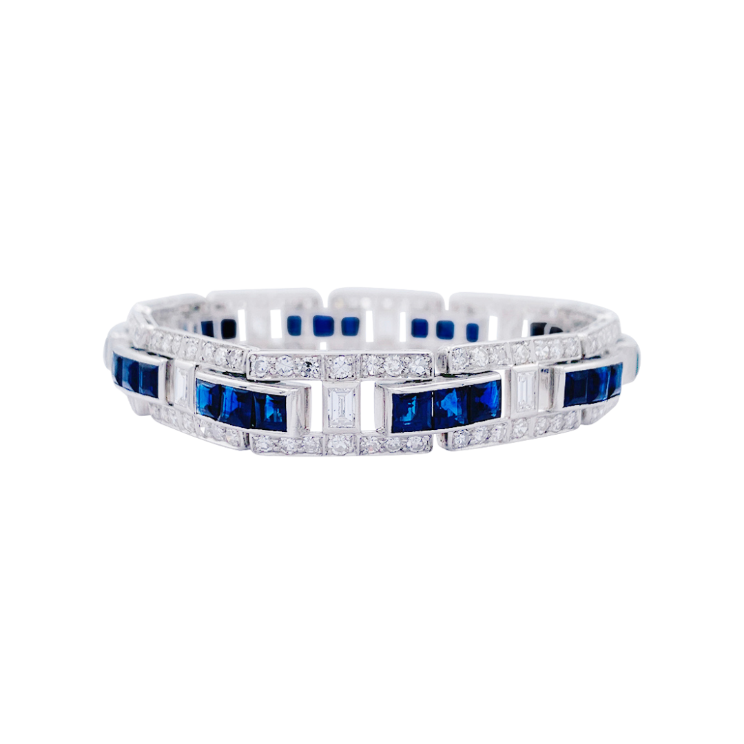Platinum bracelet, calibrated sapphires, diamonds.